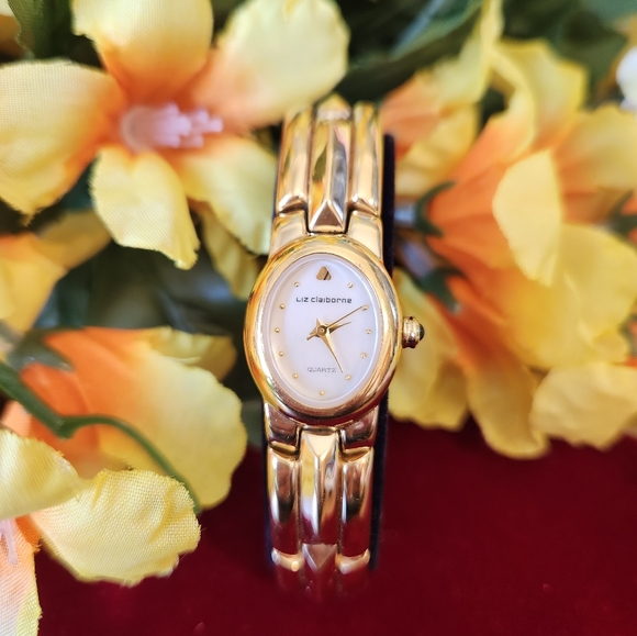 Liz Claiborne Accessories - Liz Claiborne Quartz Gold Tone Watch.  NEW BATTERY.  BEAUTIFUL WATCH